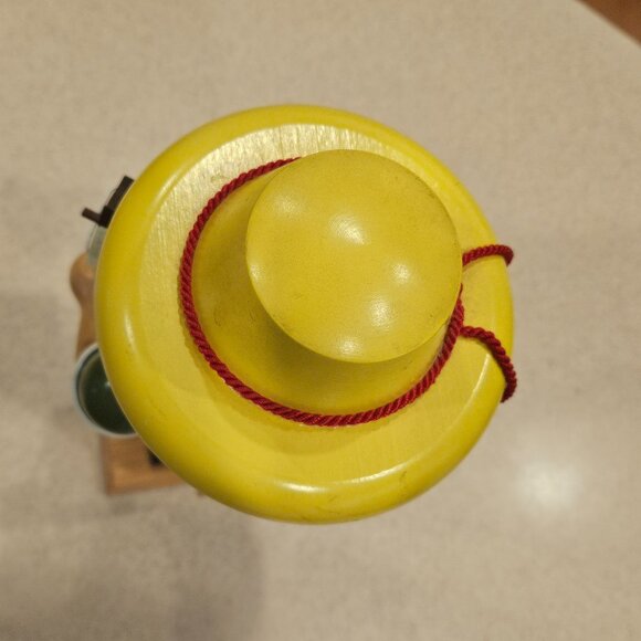 RARE VINTAGE STEINBACH TOYMAKER KID'S TOY CHEST CHRISTMAS GERMAN WOOD NUTCRACKER - Picture 7 of 9